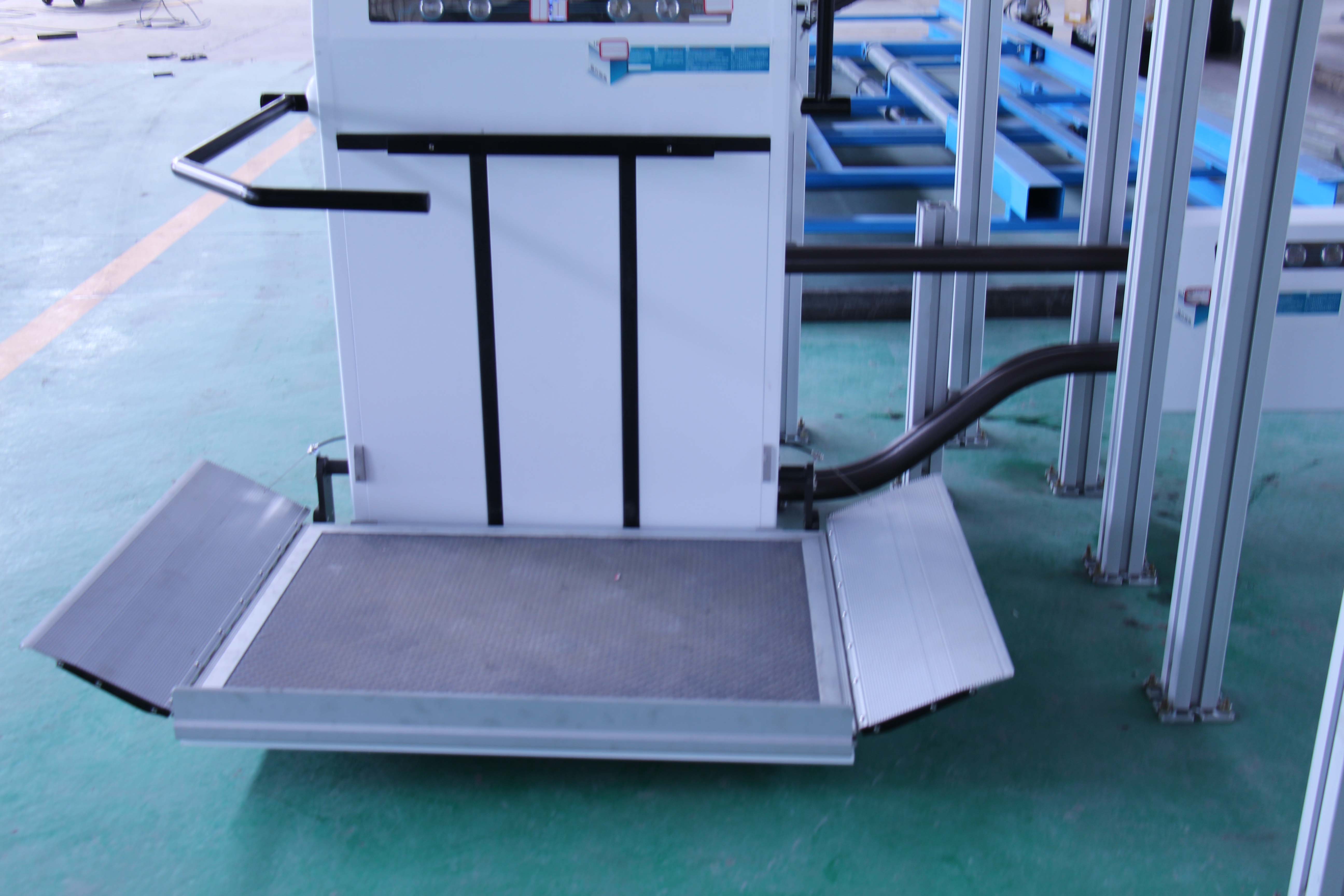 斜掛式升降梯 斜掛式升降梯